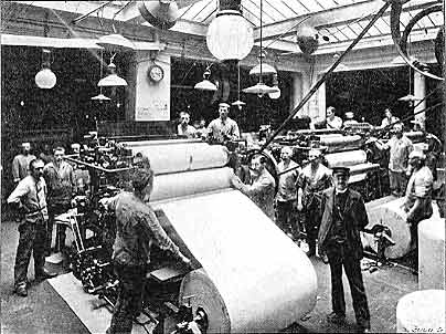 Rotatives Marinoni utilisées pour l'impression du Petit Journal